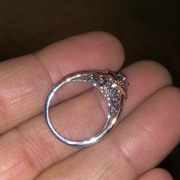 1CT diamond engagement ring white & rose gold - Picture 8 of 10